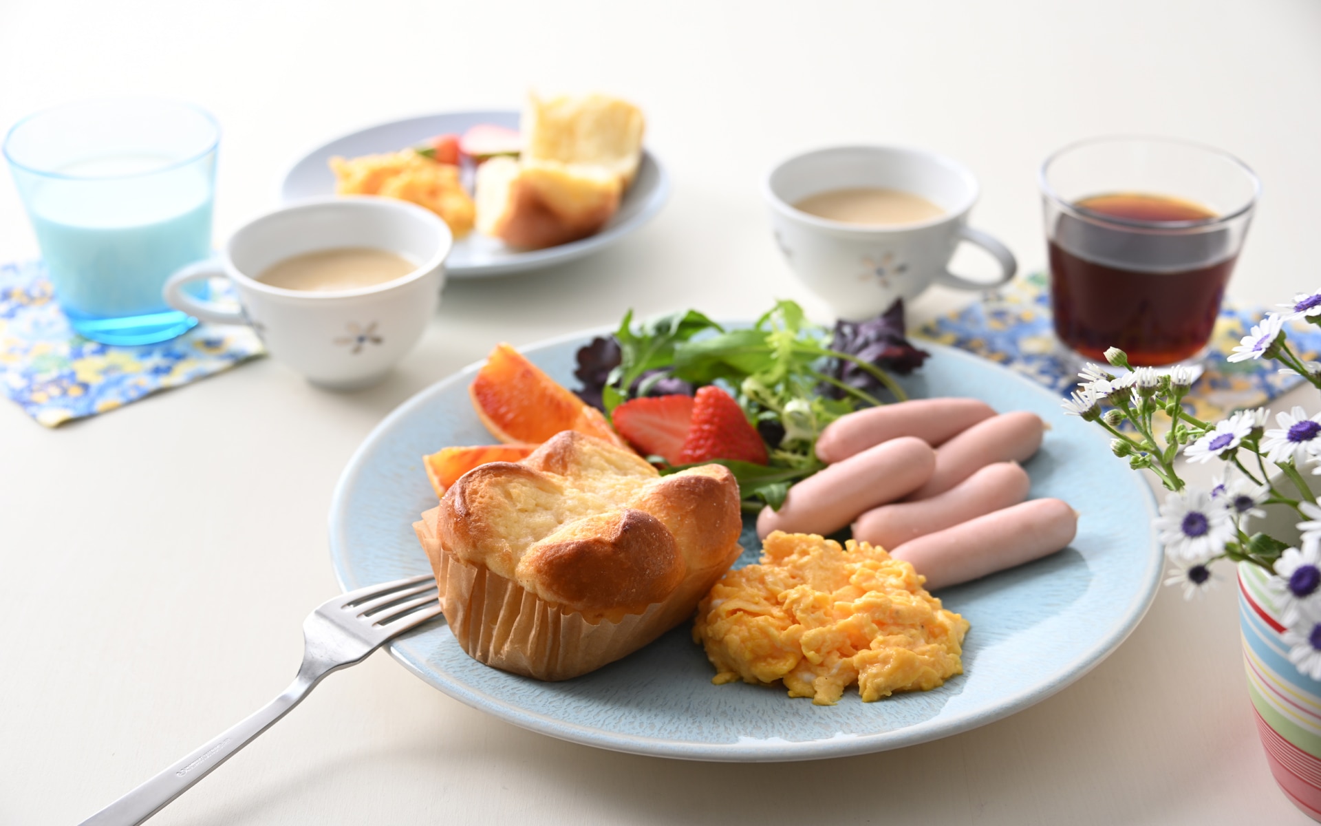 パンと楽しむワンプレートモーニング（パルミジャーノ入りスクランブルエッグ）