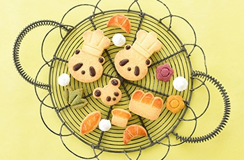 パン屋さんのパンダクッキーイメージ